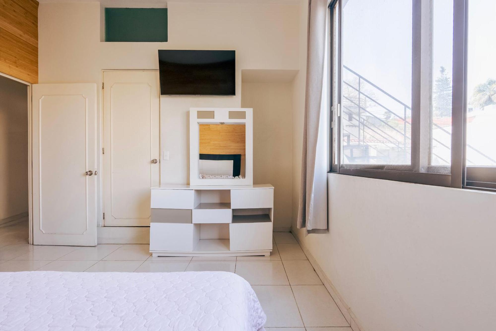 Loft Arte Y Diseno Alberca Climatizada, Amenidades Y Lujo, Terraza Privada Con Asador De Carbon, Cuernavaca Somos Los Unicos Que Te Ofrecemos Para Tu Uso Personal Y Exclusivo 2 Jacuzzis Con Agua Caliente Y Sistema De Hidromasaje Tipo Spa Dış mekan fotoğraf